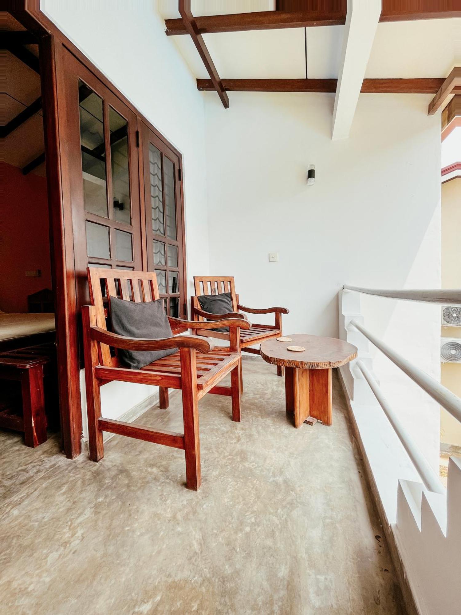 Riverside Cabanas Mirissa Exterior foto