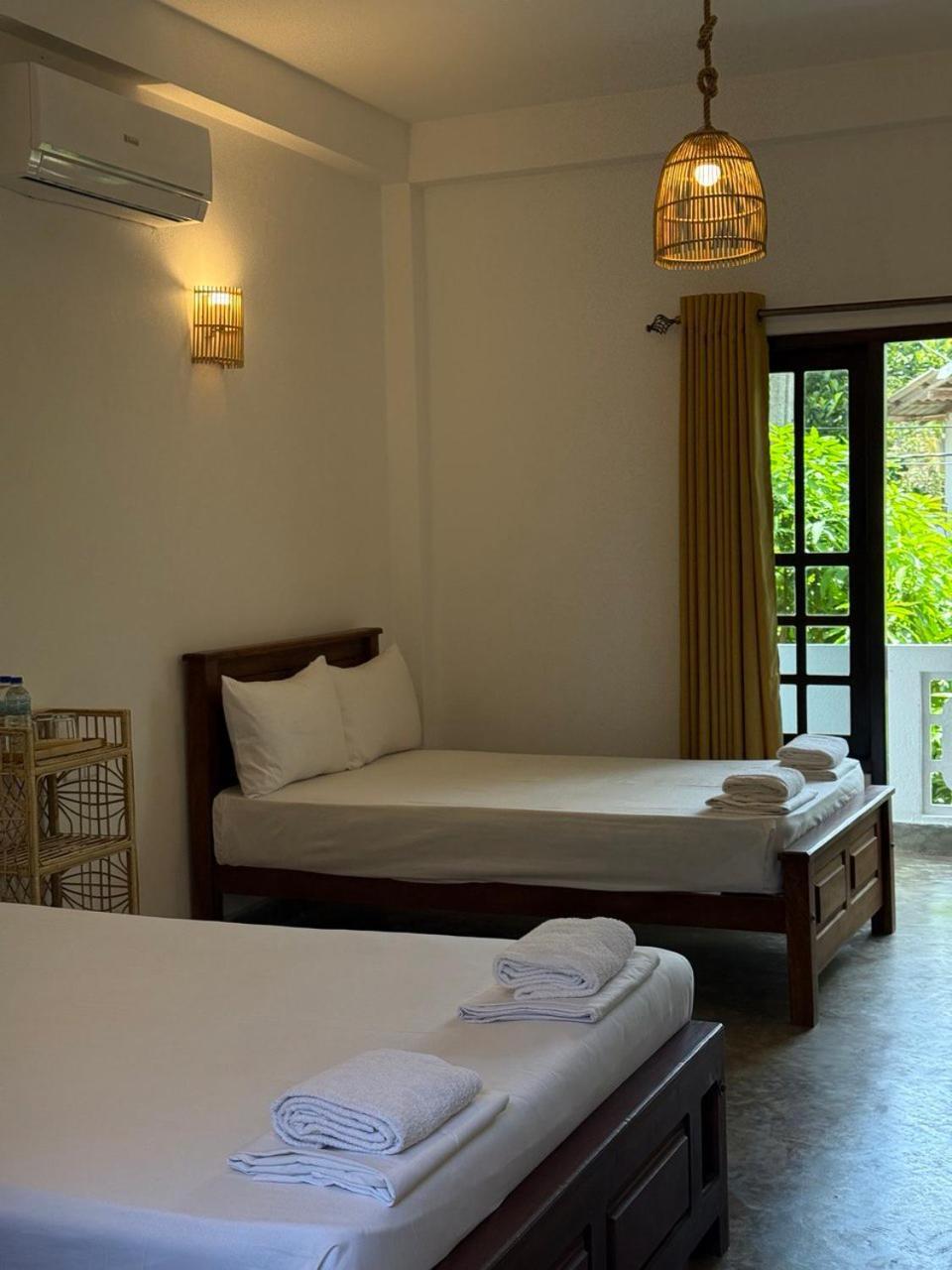 Riverside Cabanas Mirissa Exterior foto